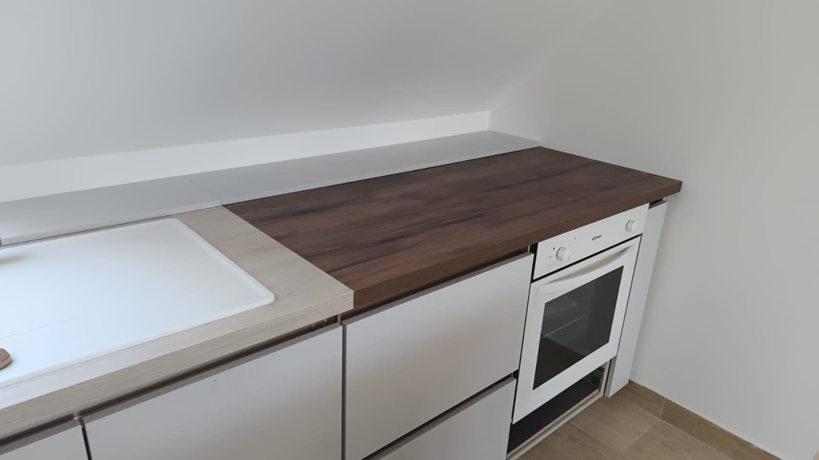 2 bedroom with open-plan kitchen flat to rent, 89 m², Pod Továrnou, Kaznějov, Plzeňský Region 2 bedroom with open-plan kitchen flat to rent, 89 m², Pod Továrnou, Kaznějov, Plzeňský Region