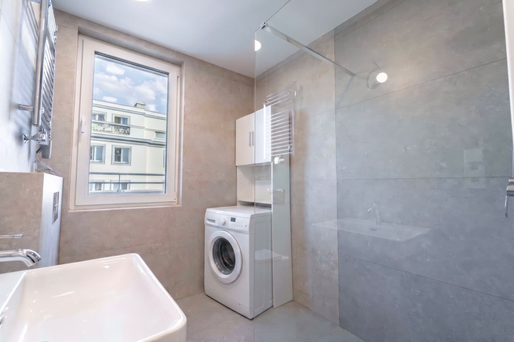 1 bedroom with open-plan kitchen flat to rent, 30 m², Pod Drinopolem, Prague, Prague 1 bedroom with open-plan kitchen flat to rent, 30 m², Pod Drinopolem, Prague, Prague