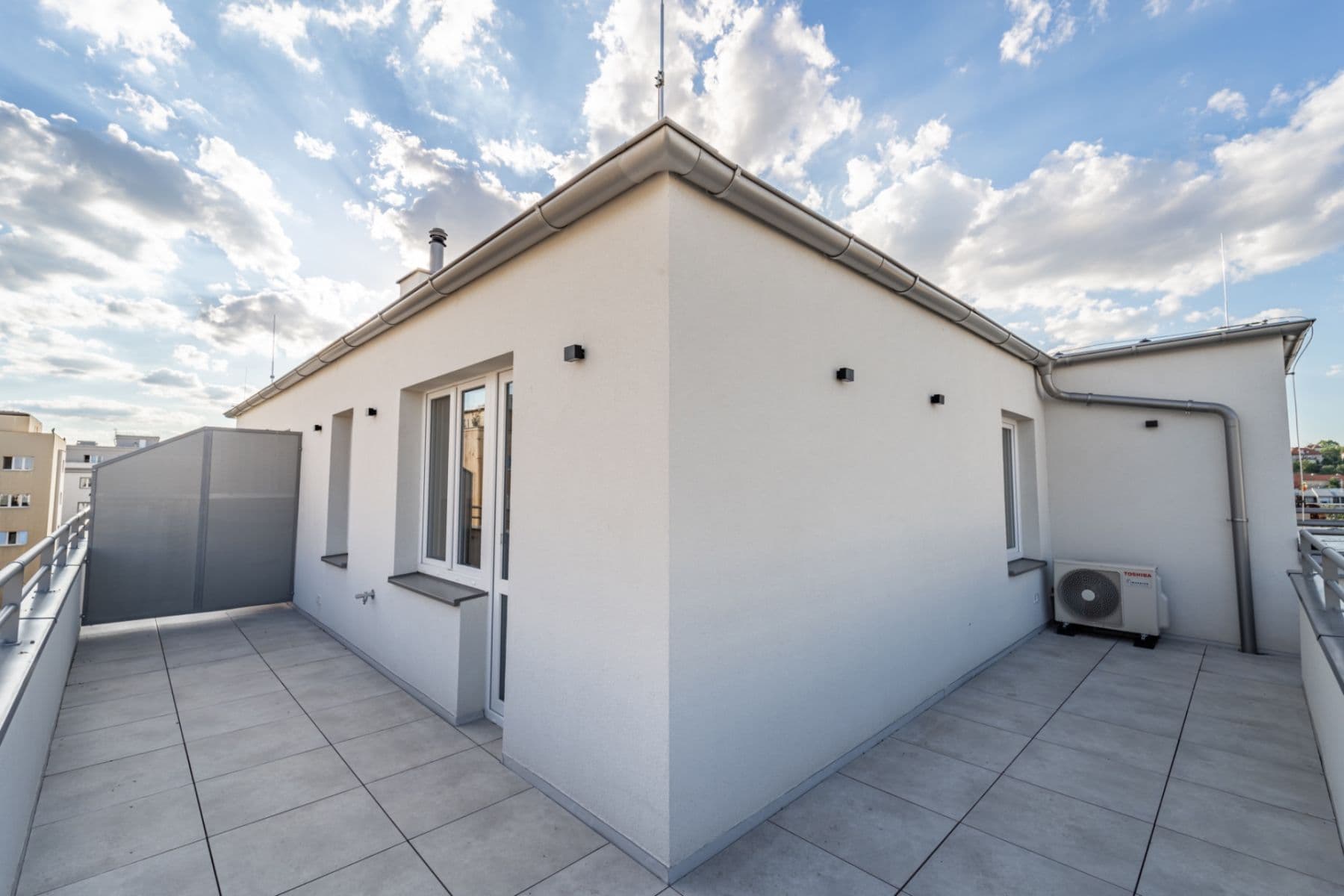 1 bedroom with open-plan kitchen flat to rent, 30 m², Pod Drinopolem, Prague, Prague 1 bedroom with open-plan kitchen flat to rent, 30 m², Pod Drinopolem, Prague, Prague