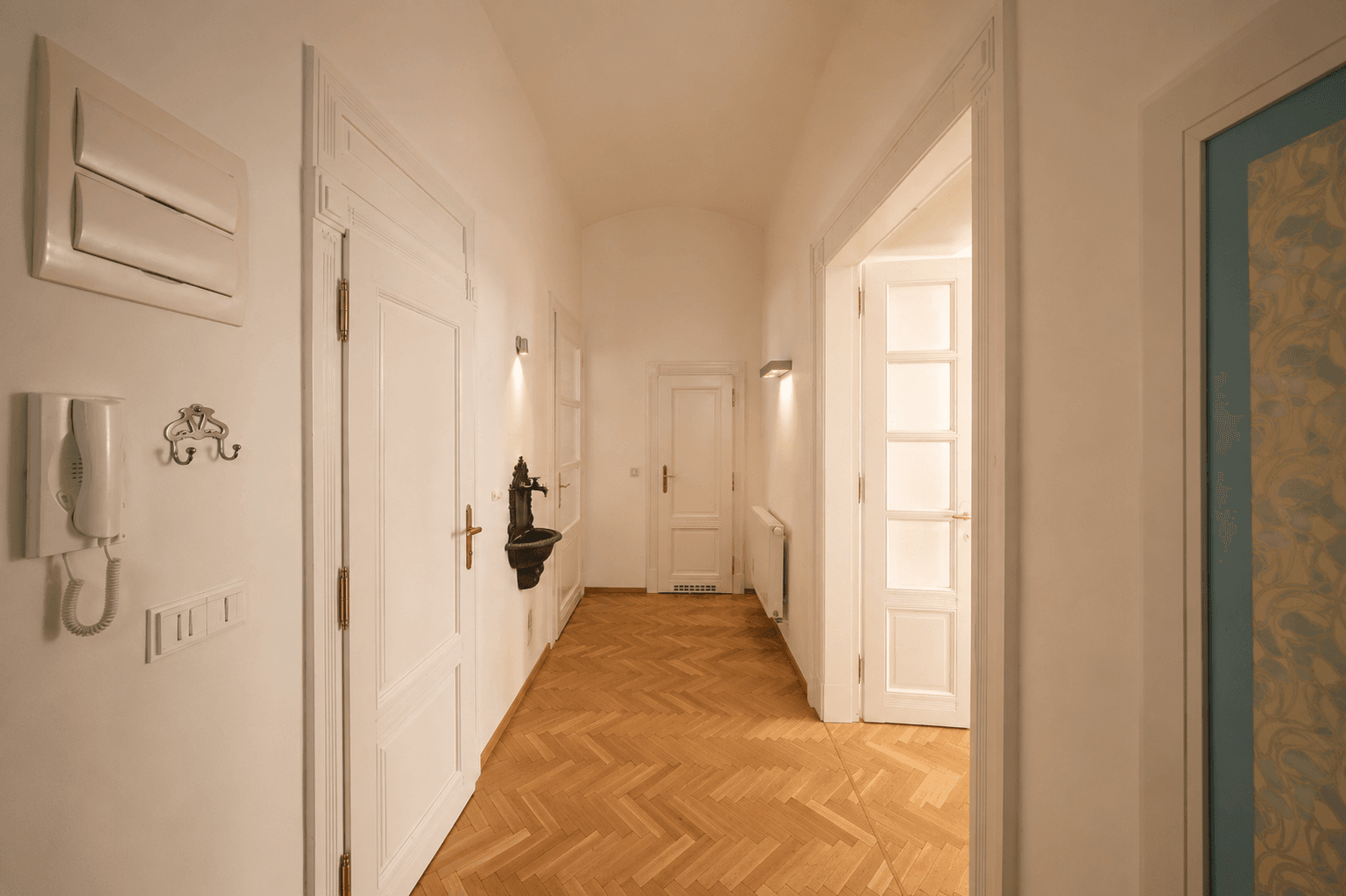 2 bedroom with open-plan kitchen flat for sale, 75 m², Jirečkova, Prague, Prague 2 bedroom with open-plan kitchen flat for sale, 75 m², Jirečkova, Prague, Prague