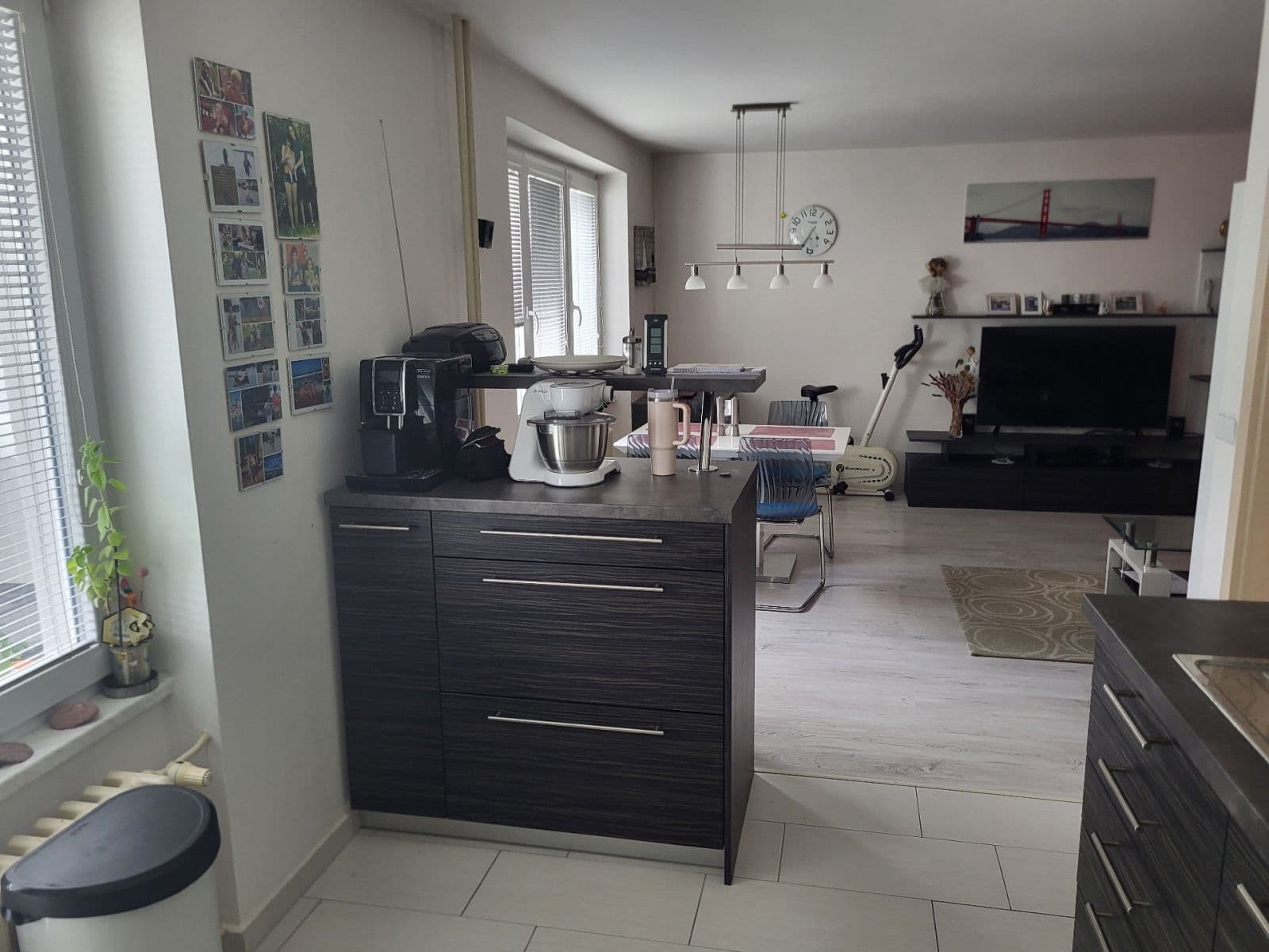 2 bedroom with open-plan kitchen flat to rent, 74 m², Waltrova, Plzeň, Plzeňský Region 2 bedroom with open-plan kitchen flat to rent, 74 m², Waltrova, Plzeň, Plzeňský Region