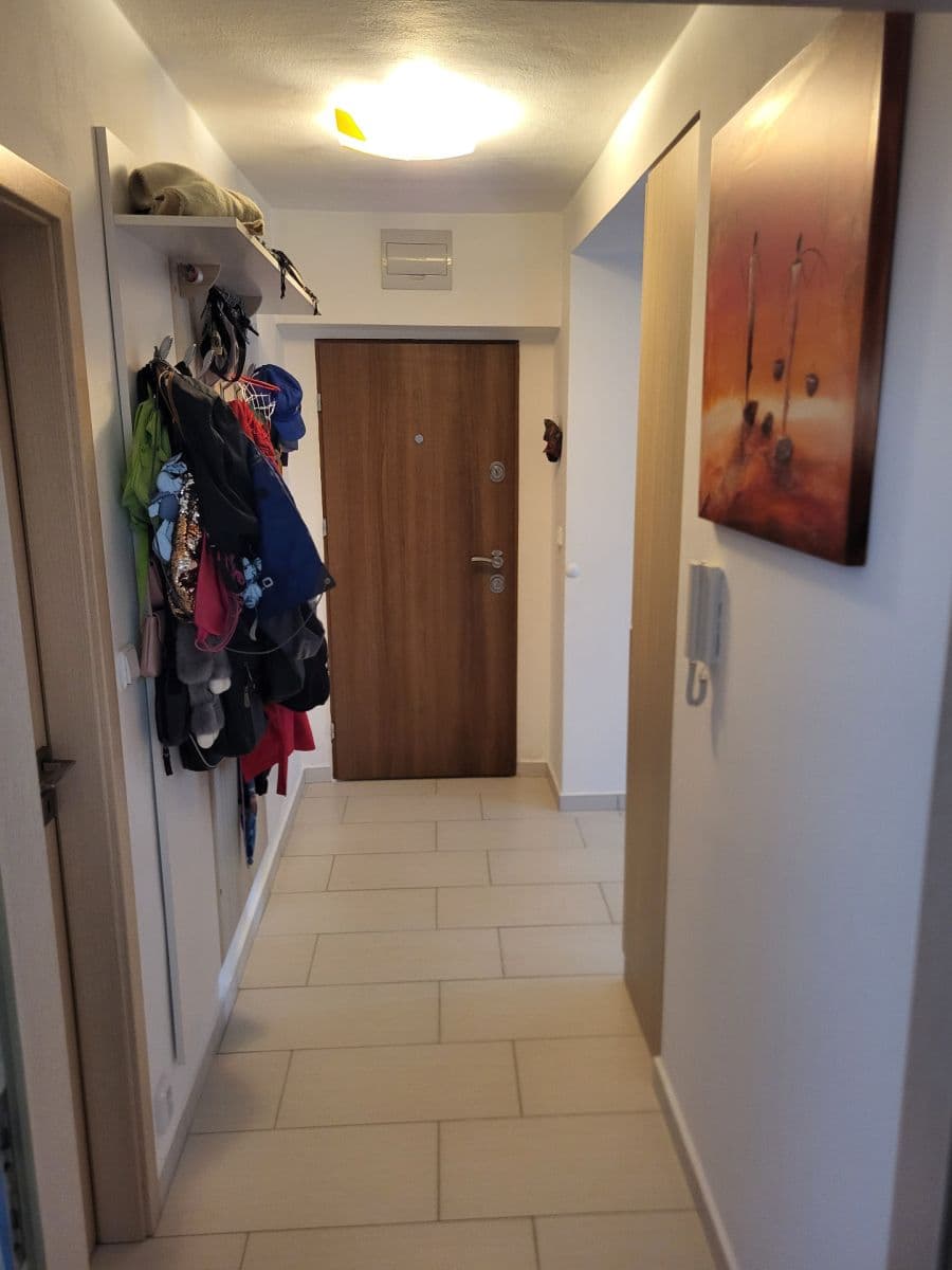 2 bedroom with open-plan kitchen flat to rent, 74 m², Waltrova, Plzeň, Plzeňský Region 2 bedroom with open-plan kitchen flat to rent, 74 m², Waltrova, Plzeň, Plzeňský Region