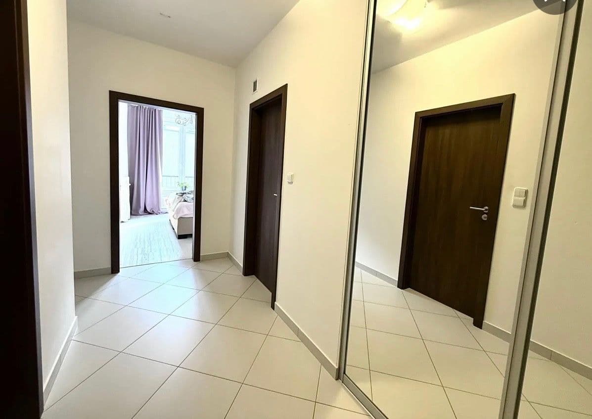 1 bedroom with open-plan kitchen flat for sale, 66 m², Svitákova, Prague, Prague 1 bedroom with open-plan kitchen flat for sale, 66 m², Svitákova, Prague, Prague