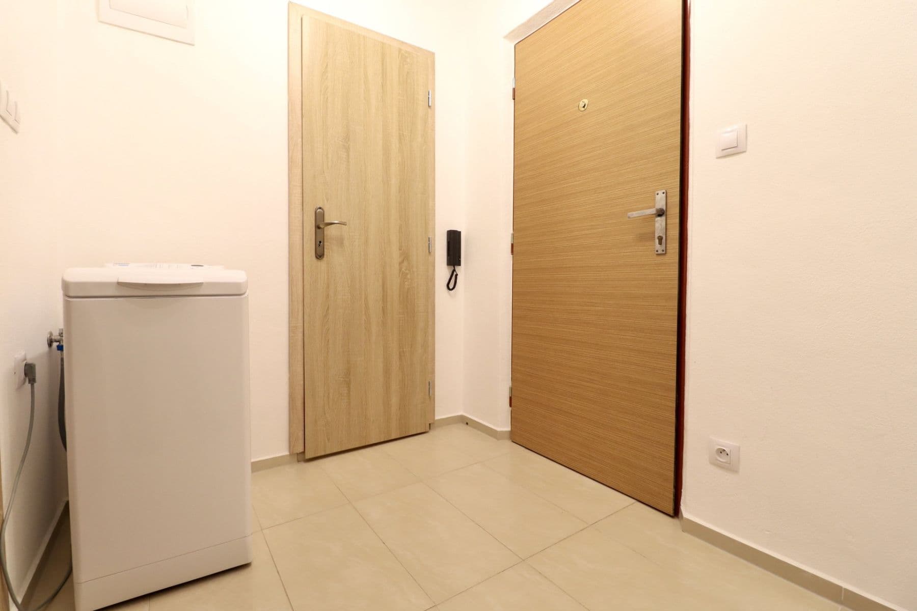 Studio flat to rent, 27 m², Tachovská, Plzeň, Plzeňský Region Studio flat to rent, 27 m², Tachovská, Plzeň, Plzeňský Region