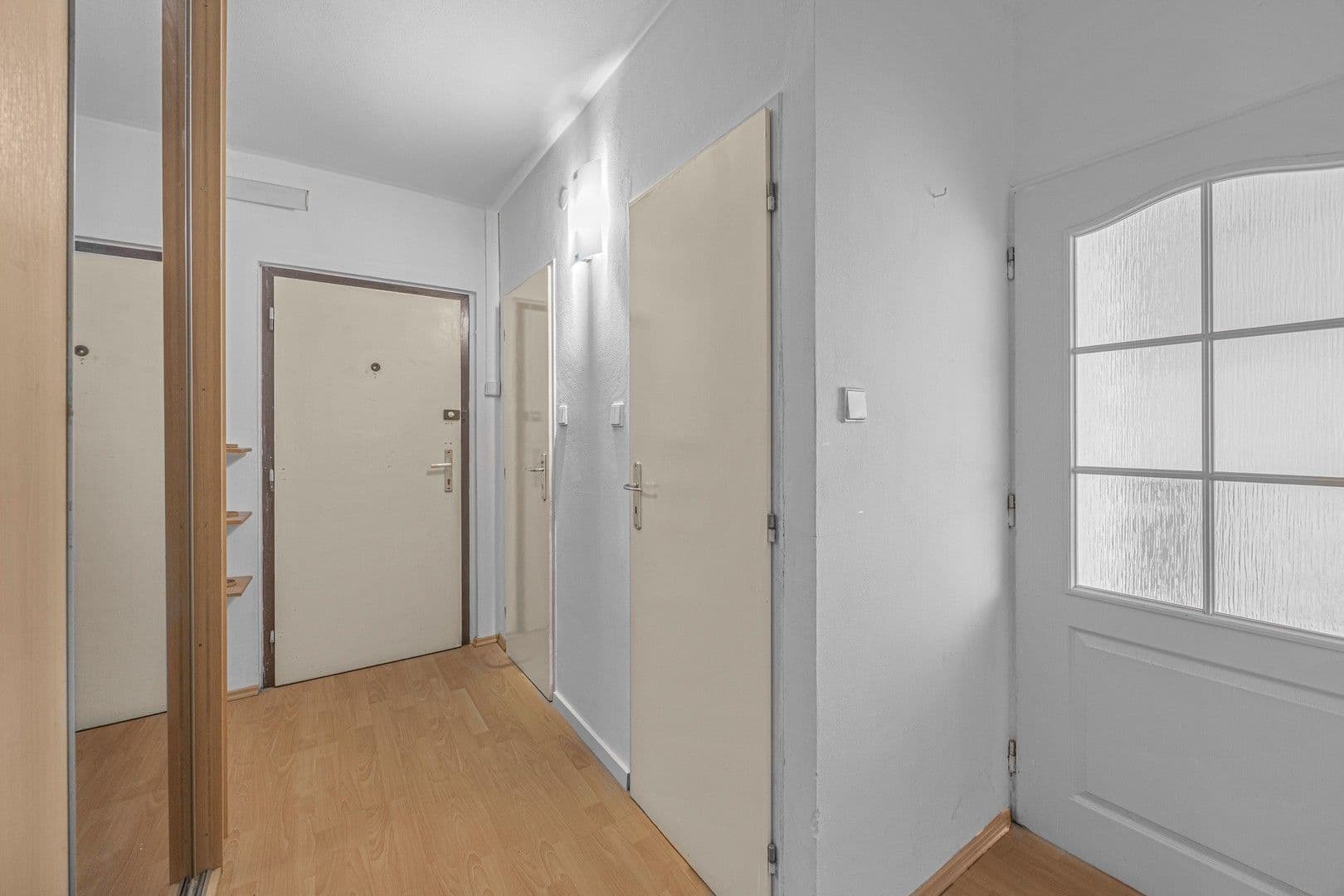 1 bedroom with open-plan kitchen flat to rent, 44 m², Kunešova, Prague, Prague 1 bedroom with open-plan kitchen flat to rent, 44 m², Kunešova, Prague, Prague