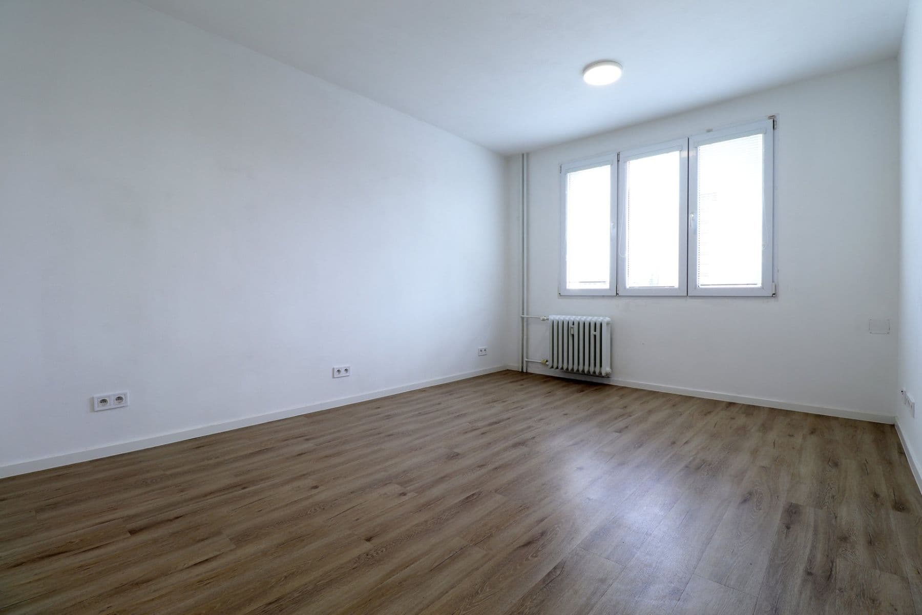 1 bedroom flat to rent, 37 m², Křimická, Plzeň, Plzeňský Region 1 bedroom flat to rent, 37 m², Křimická, Plzeň, Plzeňský Region