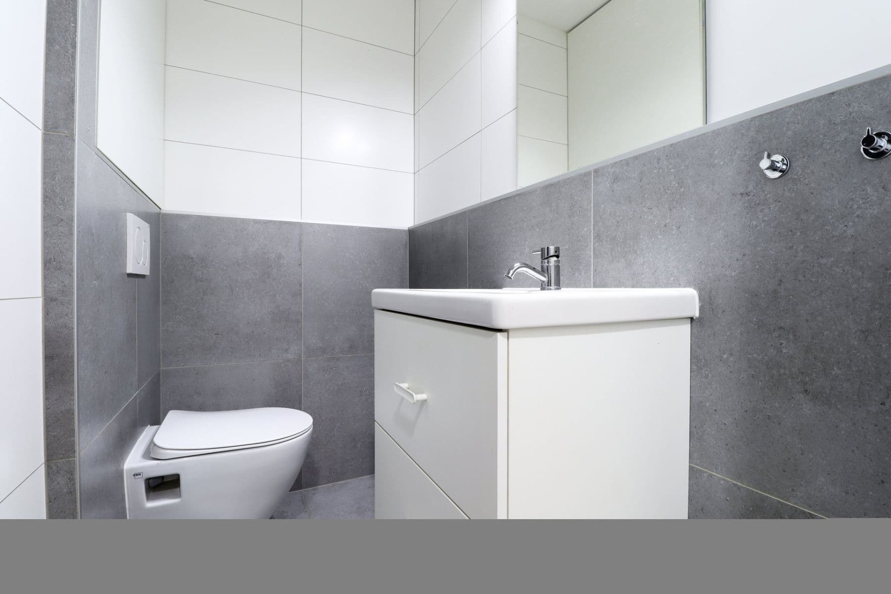 1 bedroom flat to rent, 37 m², Křimická, Plzeň, Plzeňský Region 1 bedroom flat to rent, 37 m², Křimická, Plzeň, Plzeňský Region