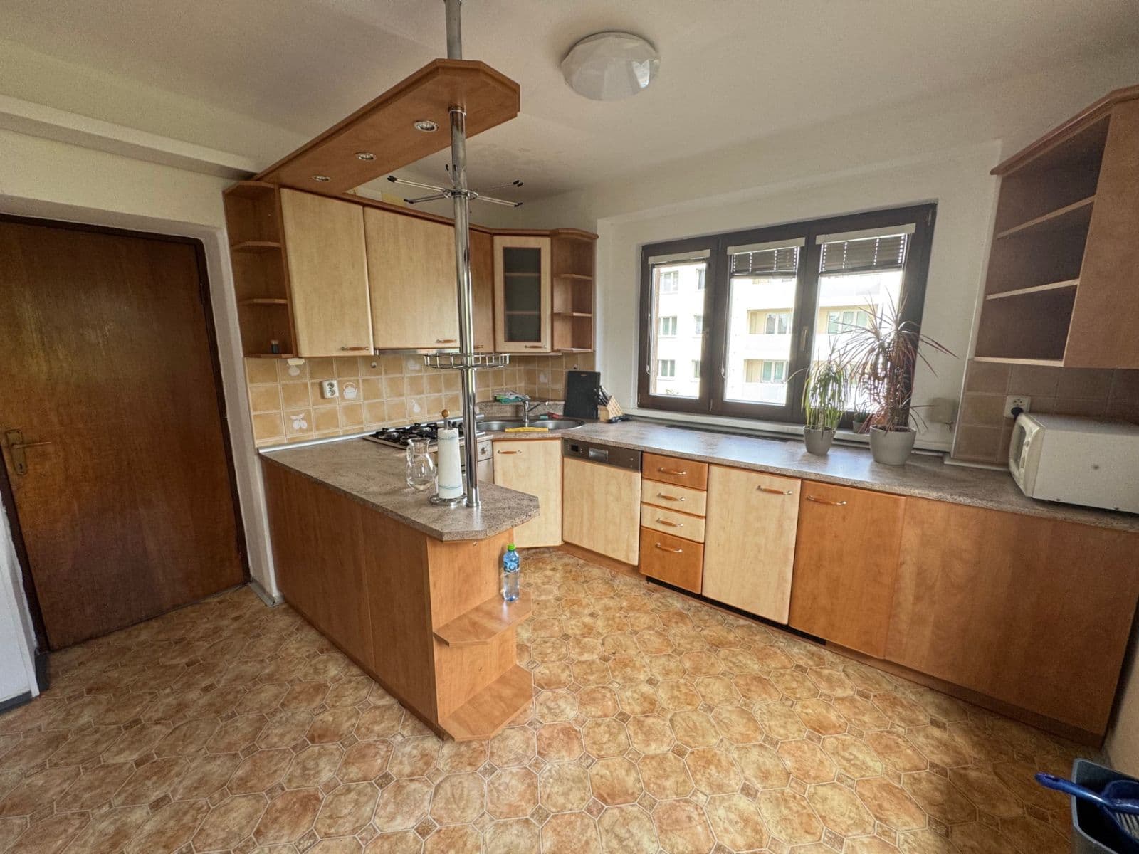 4 bedroom flat to rent, 128 m², Na sypčině, Prague, Prague 4 bedroom flat to rent, 128 m², Na sypčině, Prague, Prague