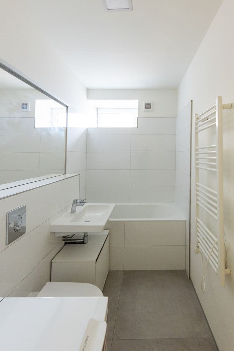 2 bedroom with open-plan kitchen flat to rent, 58 m², Koželužská, Olomouc, Olomoucký Region 2 bedroom with open-plan kitchen flat to rent, 58 m², Koželužská, Olomouc, Olomoucký Region