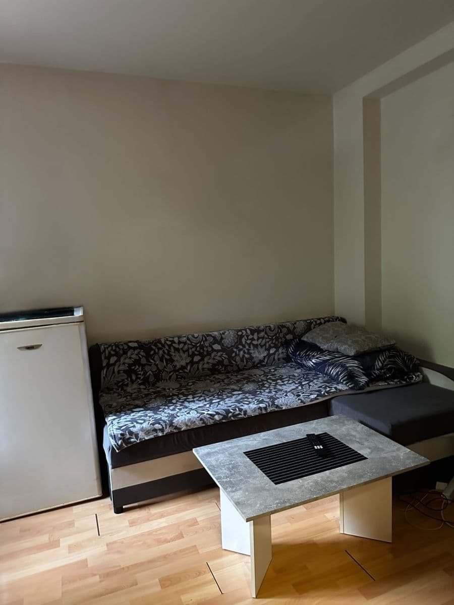 Studio flat to rent, 17 m², V Koutě, Písek, Jihočeský Region Studio flat to rent, 17 m², V Koutě, Písek, Jihočeský Region