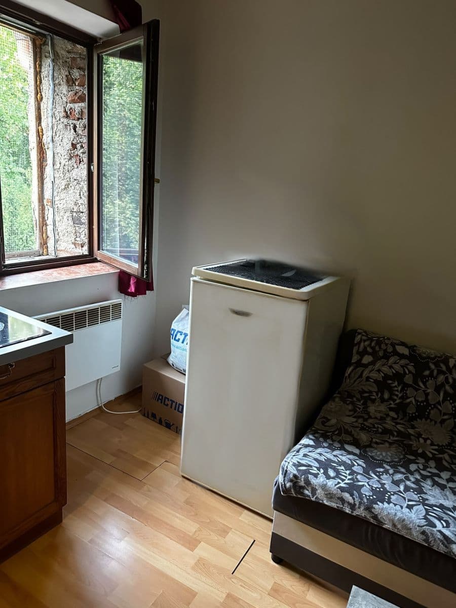 Studio flat to rent, 17 m², V Koutě, Písek, Jihočeský Region Studio flat to rent, 17 m², V Koutě, Písek, Jihočeský Region