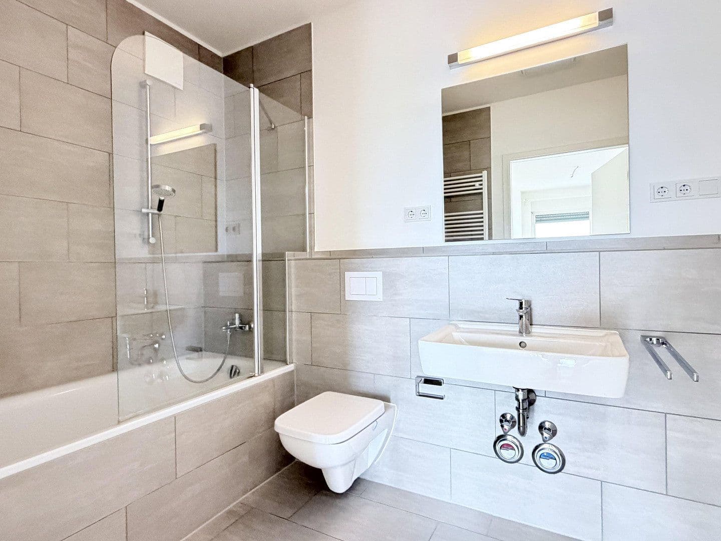 1 bedroom with open-plan kitchen flat for sale, 67 m², Rebstöcker Straße 60, Frankfurt am Main, Hesse 1 bedroom with open-plan kitchen flat for sale, 67 m², Rebstöcker Straße 60, Frankfurt am Main, Hesse