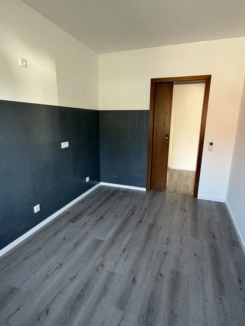 3 bedroom flat to rent, 98 m², Eilendorfer Straße 102, Aachen, North Rhine-Westphalia 3 bedroom flat to rent, 98 m², Eilendorfer Straße 102, Aachen, North Rhine-Westphalia