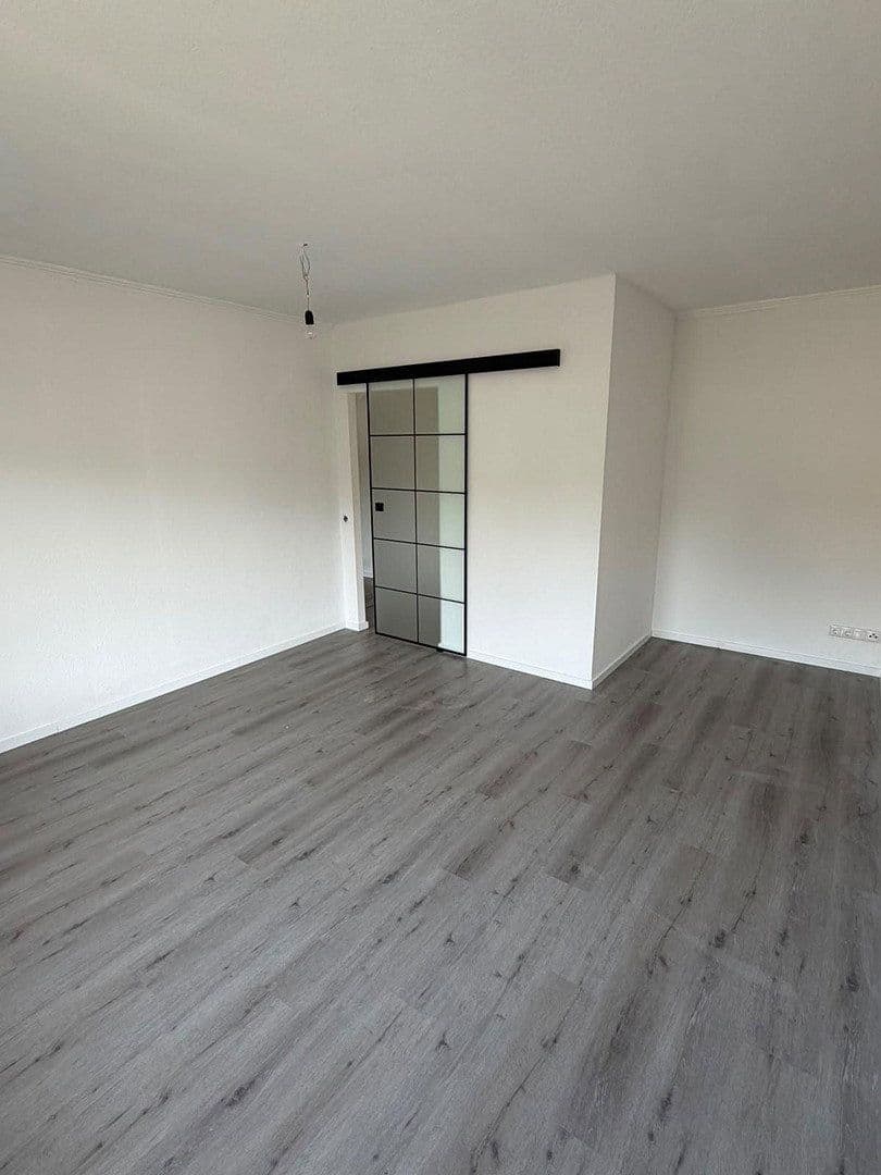 3 bedroom flat to rent, 98 m², Eilendorfer Straße 102, Aachen, North Rhine-Westphalia 3 bedroom flat to rent, 98 m², Eilendorfer Straße 102, Aachen, North Rhine-Westphalia