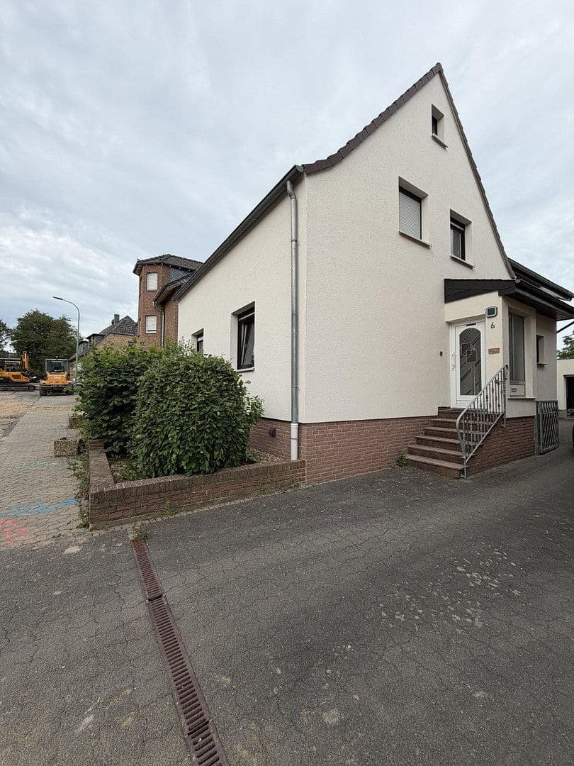 house to rent, 168 m², Zülpich, North Rhine-Westphalia house to rent, 168 m², Zülpich, North Rhine-Westphalia