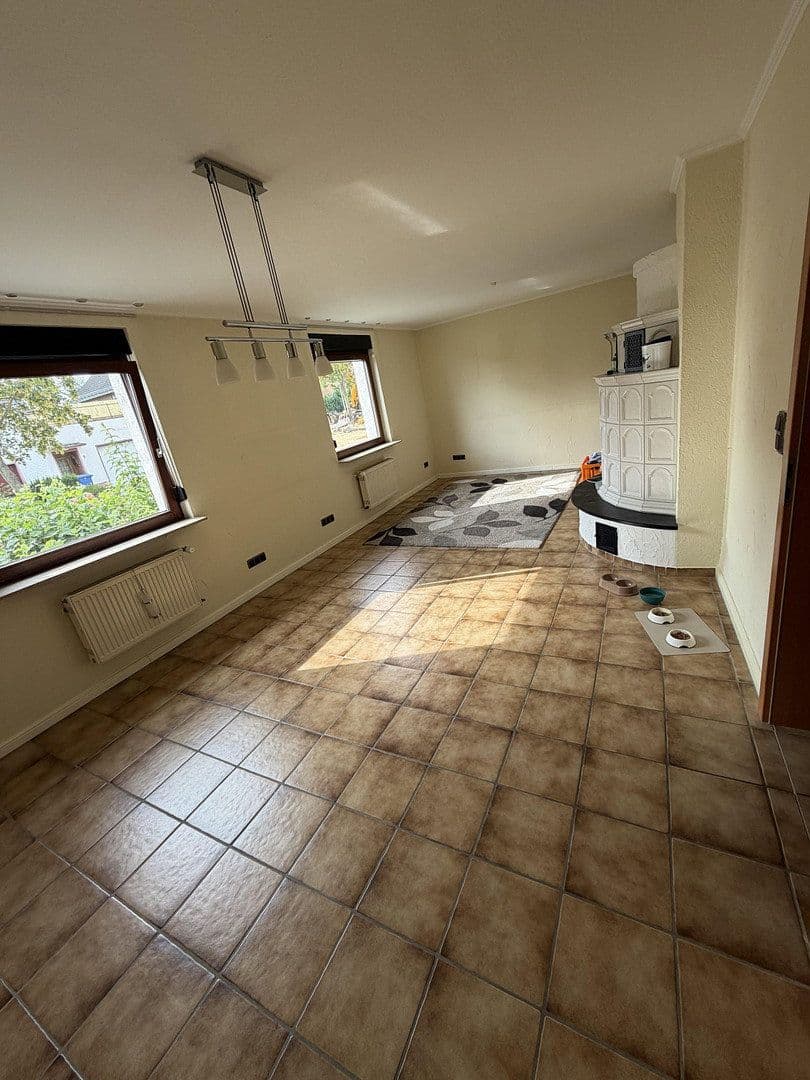 house to rent, 168 m², Zülpich, North Rhine-Westphalia house to rent, 168 m², Zülpich, North Rhine-Westphalia
