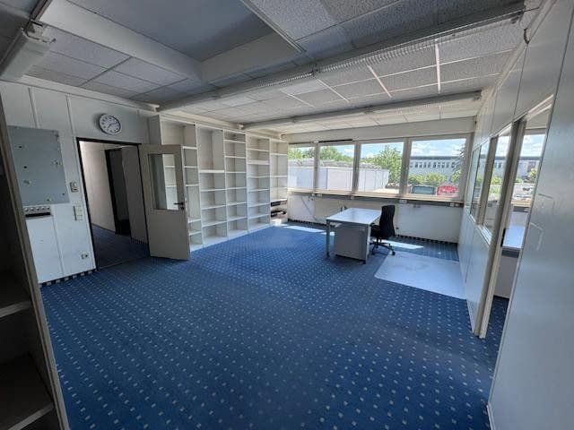 non-residential property to rent, 2,024 m², Schlierbach, Baden-Württemberg non-residential property to rent, 2,024 m², Schlierbach, Baden-Württemberg