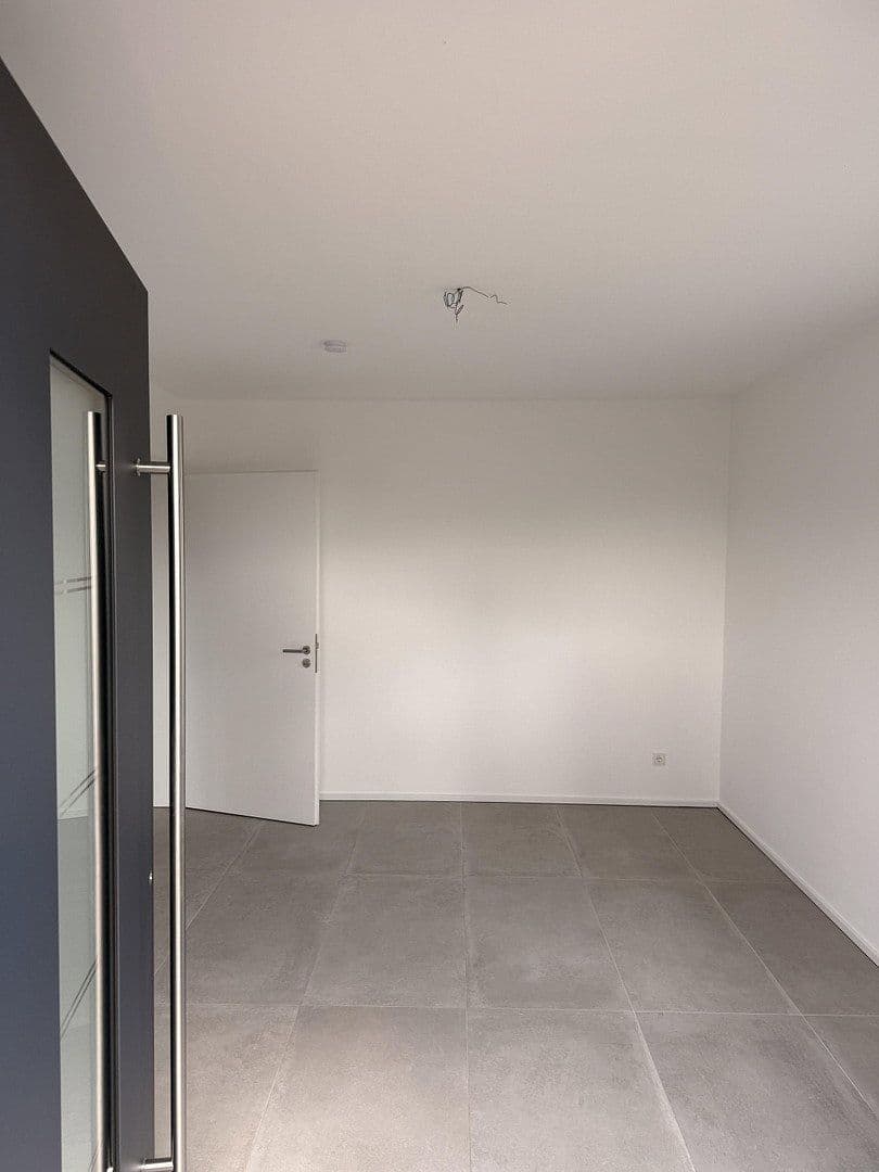 2 bedroom with open-plan kitchen flat to rent, 115 m², Höhenstraße 2, Hümmerich, Rhineland-Palatinate 2 bedroom with open-plan kitchen flat to rent, 115 m², Höhenstraße 2, Hümmerich, Rhineland-Palatinate