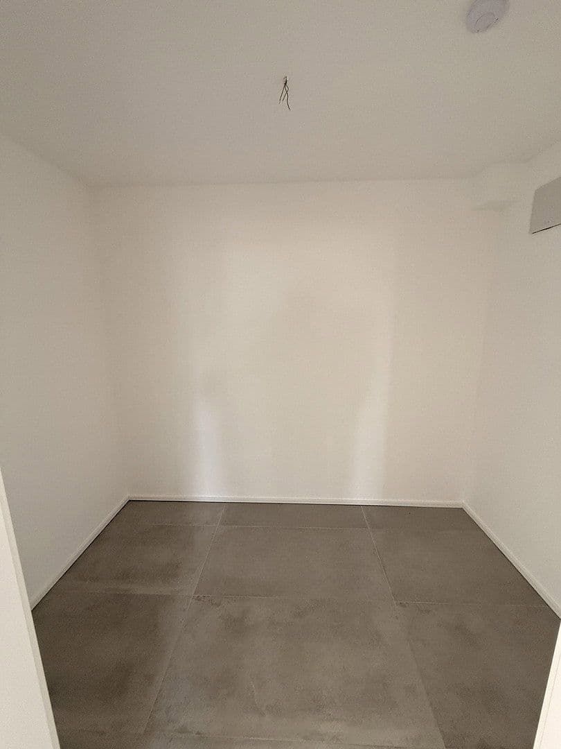 2 bedroom with open-plan kitchen flat to rent, 115 m², Höhenstraße 2, Hümmerich, Rhineland-Palatinate 2 bedroom with open-plan kitchen flat to rent, 115 m², Höhenstraße 2, Hümmerich, Rhineland-Palatinate