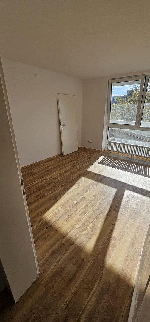 3 bedroom flat to rent, 90 m², Kaarst, North Rhine-Westphalia 3 bedroom flat to rent, 90 m², Kaarst, North Rhine-Westphalia