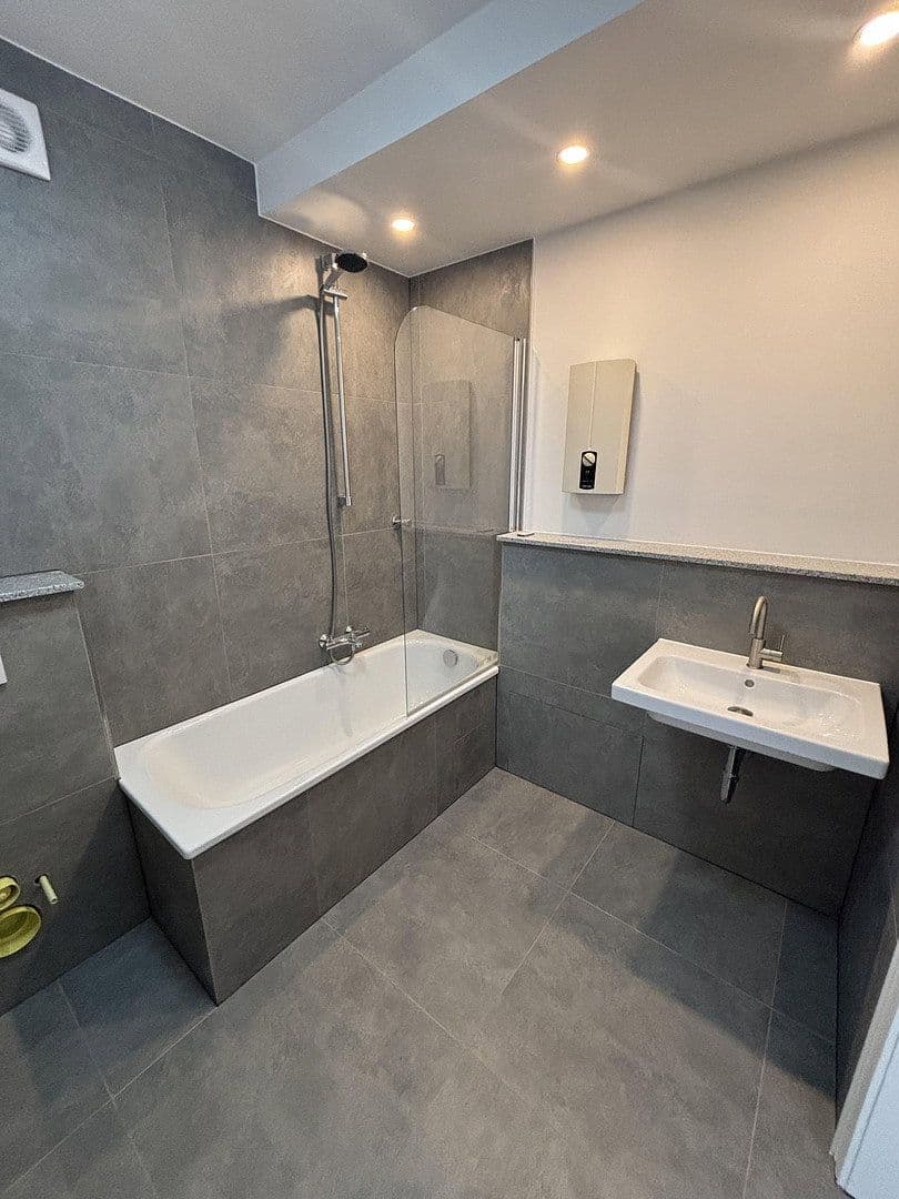 1 bedroom with open-plan kitchen flat to rent, 62 m², Lothringer Str. 07-15, Oberhausen, North Rhine-Westphalia 1 bedroom with open-plan kitchen flat to rent, 62 m², Lothringer Str. 07-15, Oberhausen, North Rhine-Westphalia