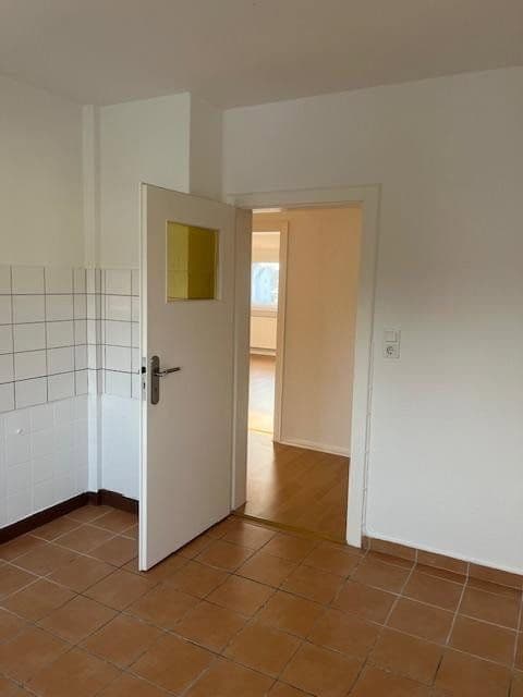 3 bedroom flat to rent, 81 m², Nibourstaße 9, Hamelin, Lower Saxony 3 bedroom flat to rent, 81 m², Nibourstaße 9, Hamelin, Lower Saxony