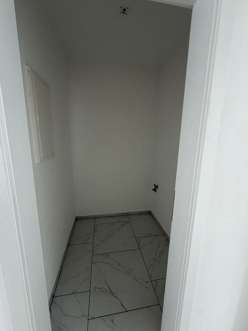 2 bedroom flat to rent, 60 m², Rhoderweg 16, Olpe, North Rhine-Westphalia 2 bedroom flat to rent, 60 m², Rhoderweg 16, Olpe, North Rhine-Westphalia