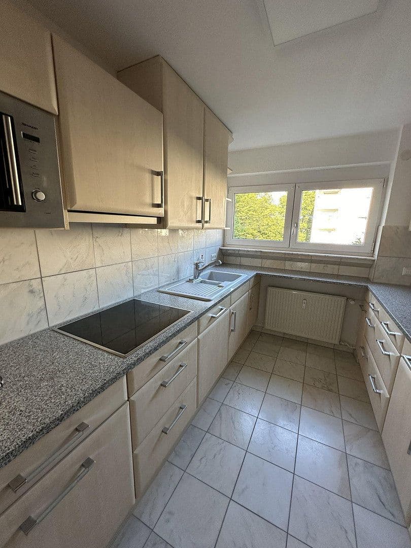 3 bedroom flat to rent, 77 m², Nürtingen, Baden-Württemberg 3 bedroom flat to rent, 77 m², Nürtingen, Baden-Württemberg