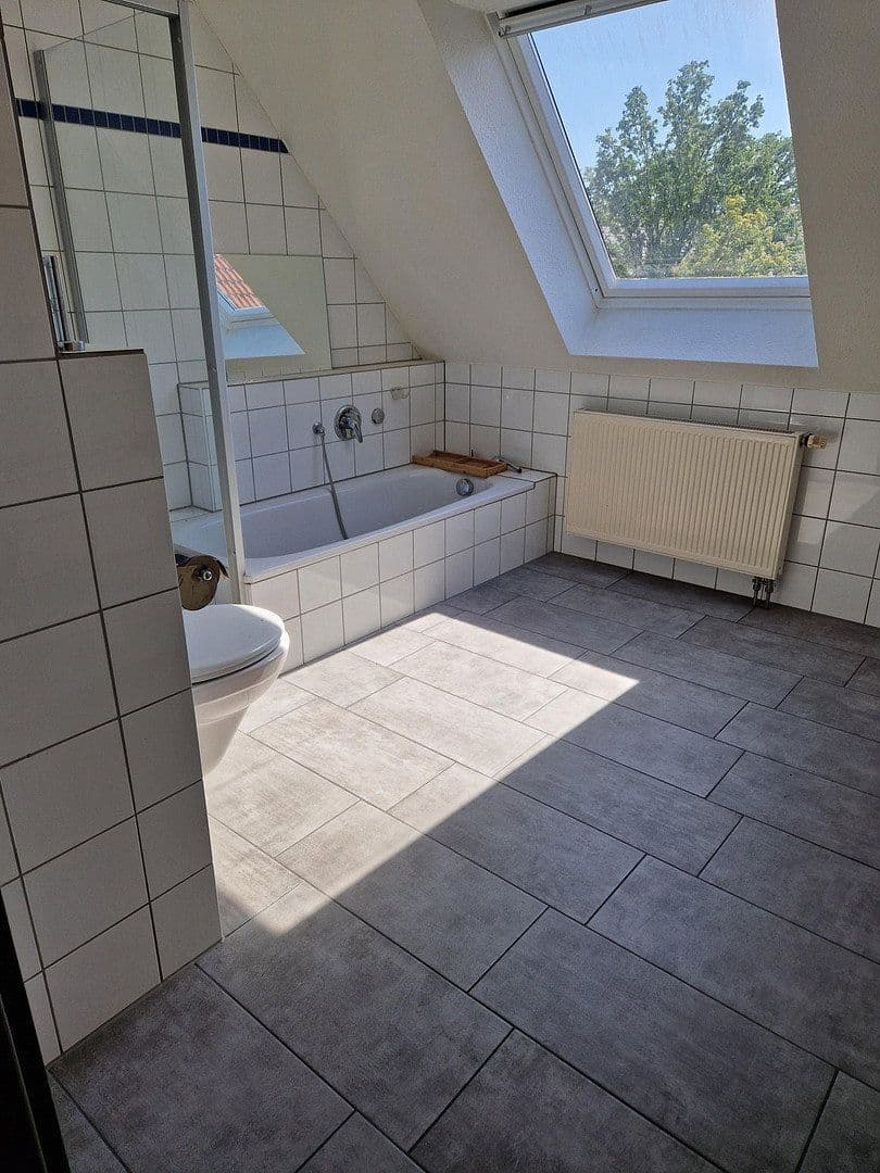 2 bedroom flat to rent, 80 m², Holter Kirchplatz 24, Schloß Holte-Stukenbrock, North Rhine-Westphalia 2 bedroom flat to rent, 80 m², Holter Kirchplatz 24, Schloß Holte-Stukenbrock, North Rhine-Westphalia