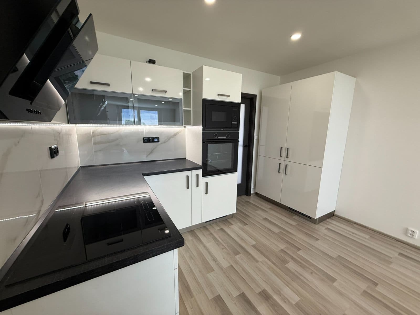 2 bedroom with open-plan kitchen flat for sale, 60 m², Brandlova, Hodonín, Jihomoravský Region 2 bedroom with open-plan kitchen flat for sale, 60 m², Brandlova, Hodonín, Jihomoravský Region