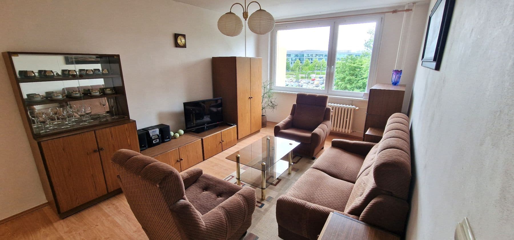 2 bedroom with open-plan kitchen flat to rent, 66 m², Klírova, Prague, Prague 2 bedroom with open-plan kitchen flat to rent, 66 m², Klírova, Prague, Prague