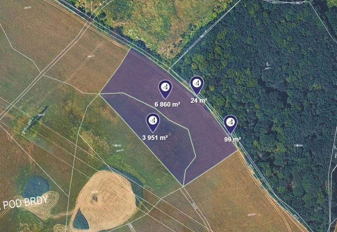 plot for sale, 10,934 m², Mníšek pod Brdy, Středočeský Region plot for sale, 10,934 m², Mníšek pod Brdy, Středočeský Region
