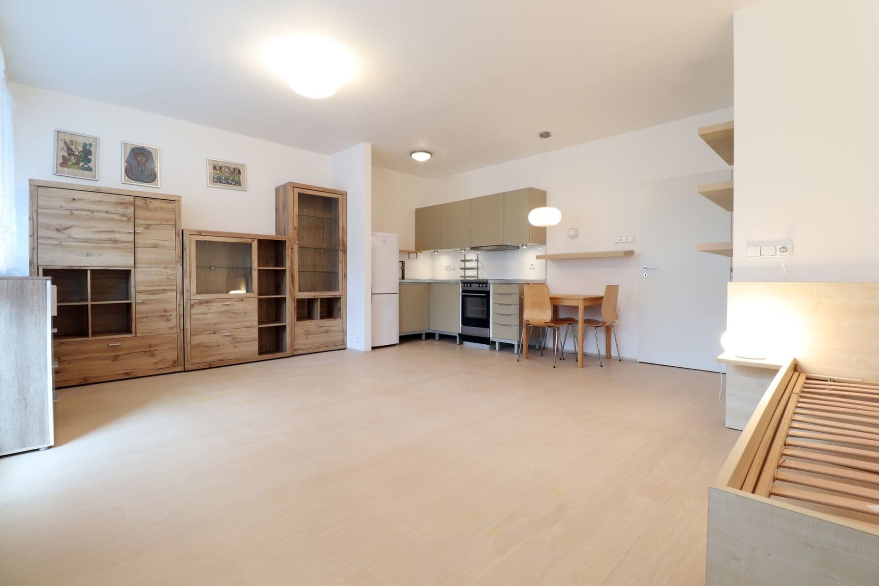 Studio flat to rent, 40 m², Hlivická, Prague, Prague Studio flat to rent, 40 m², Hlivická, Prague, Prague