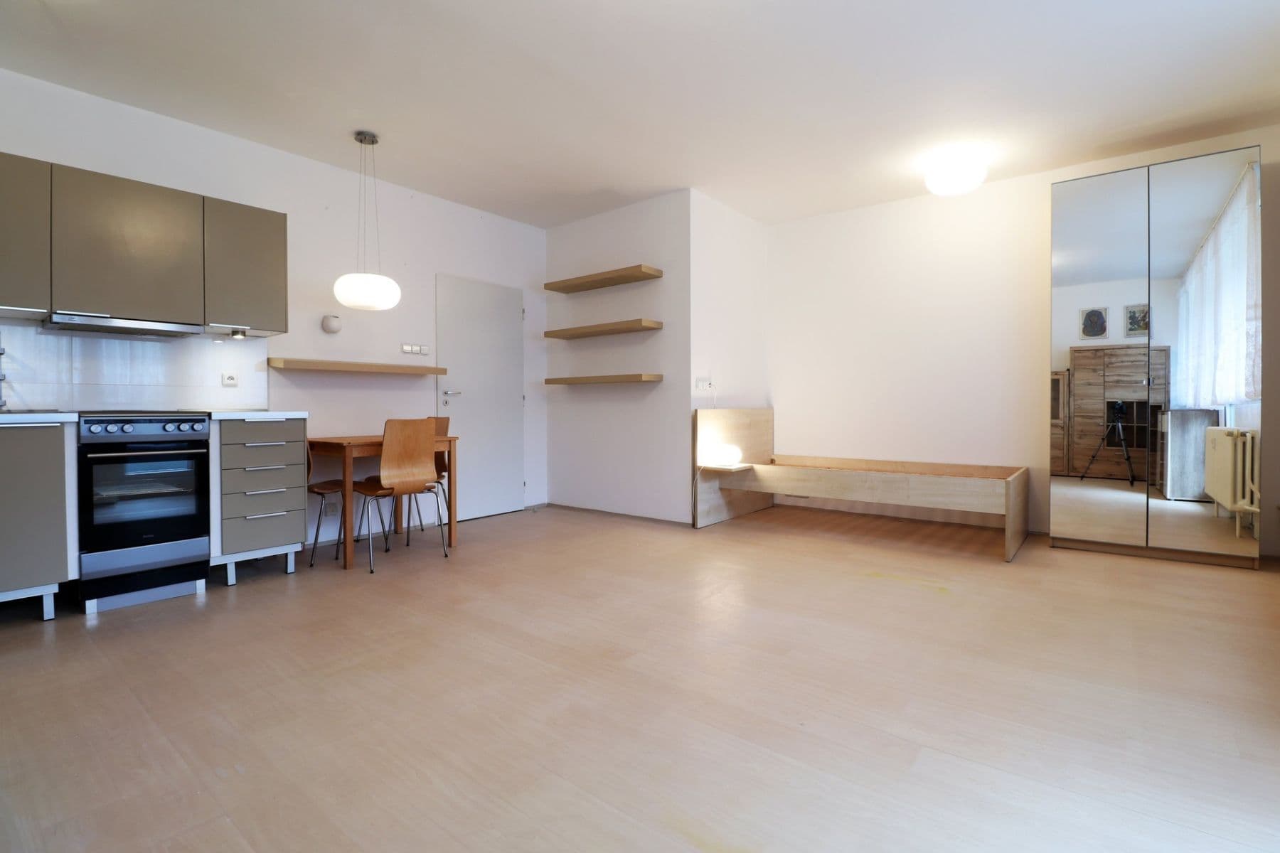 Studio flat to rent, 40 m², Hlivická, Prague, Prague Studio flat to rent, 40 m², Hlivická, Prague, Prague