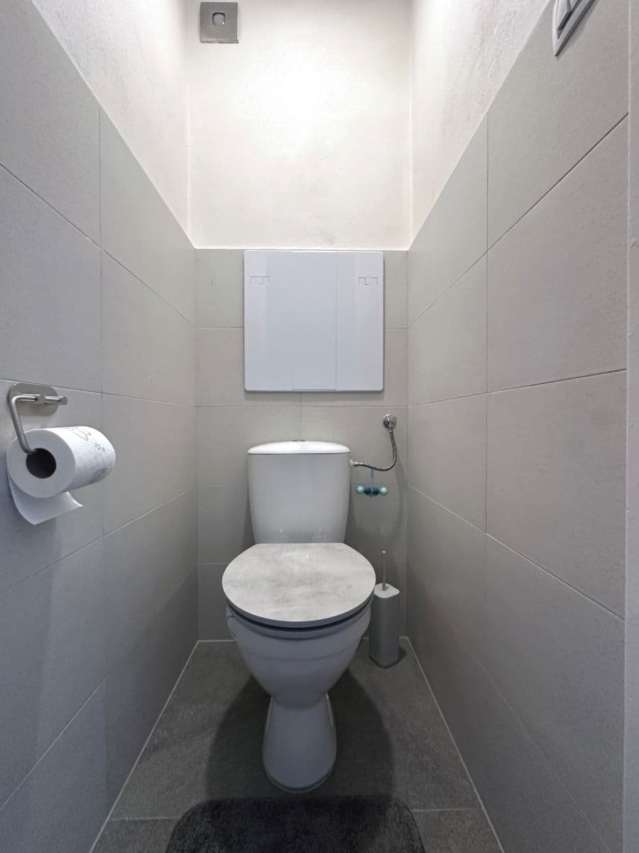 3 bedroom flat for sale, 64 m², tř. Kosmonautů, Olomouc, Olomoucký Region 3 bedroom flat for sale, 64 m², tř. Kosmonautů, Olomouc, Olomoucký Region