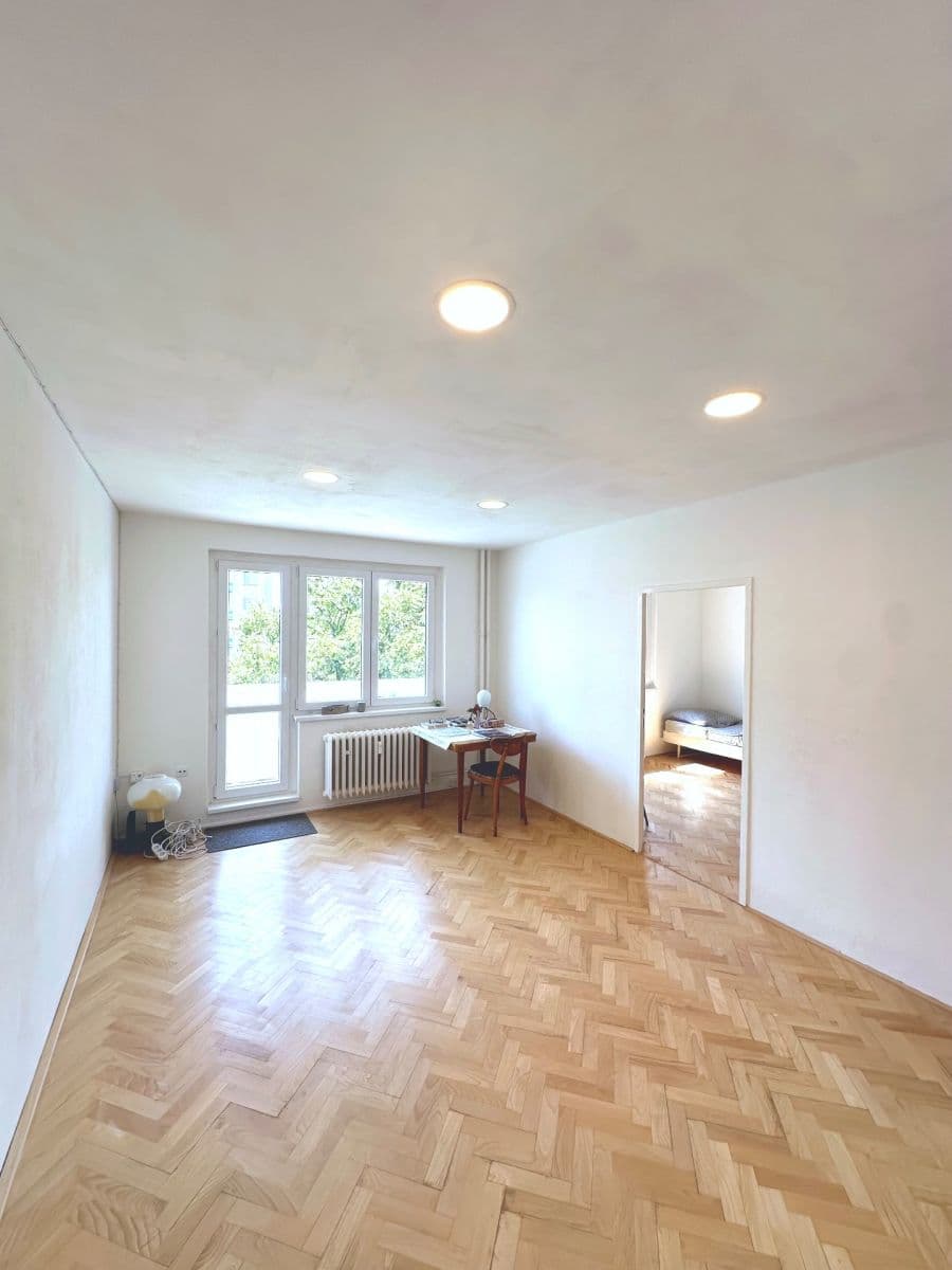 3 bedroom flat for sale, 64 m², tř. Kosmonautů, Olomouc, Olomoucký Region 3 bedroom flat for sale, 64 m², tř. Kosmonautů, Olomouc, Olomoucký Region