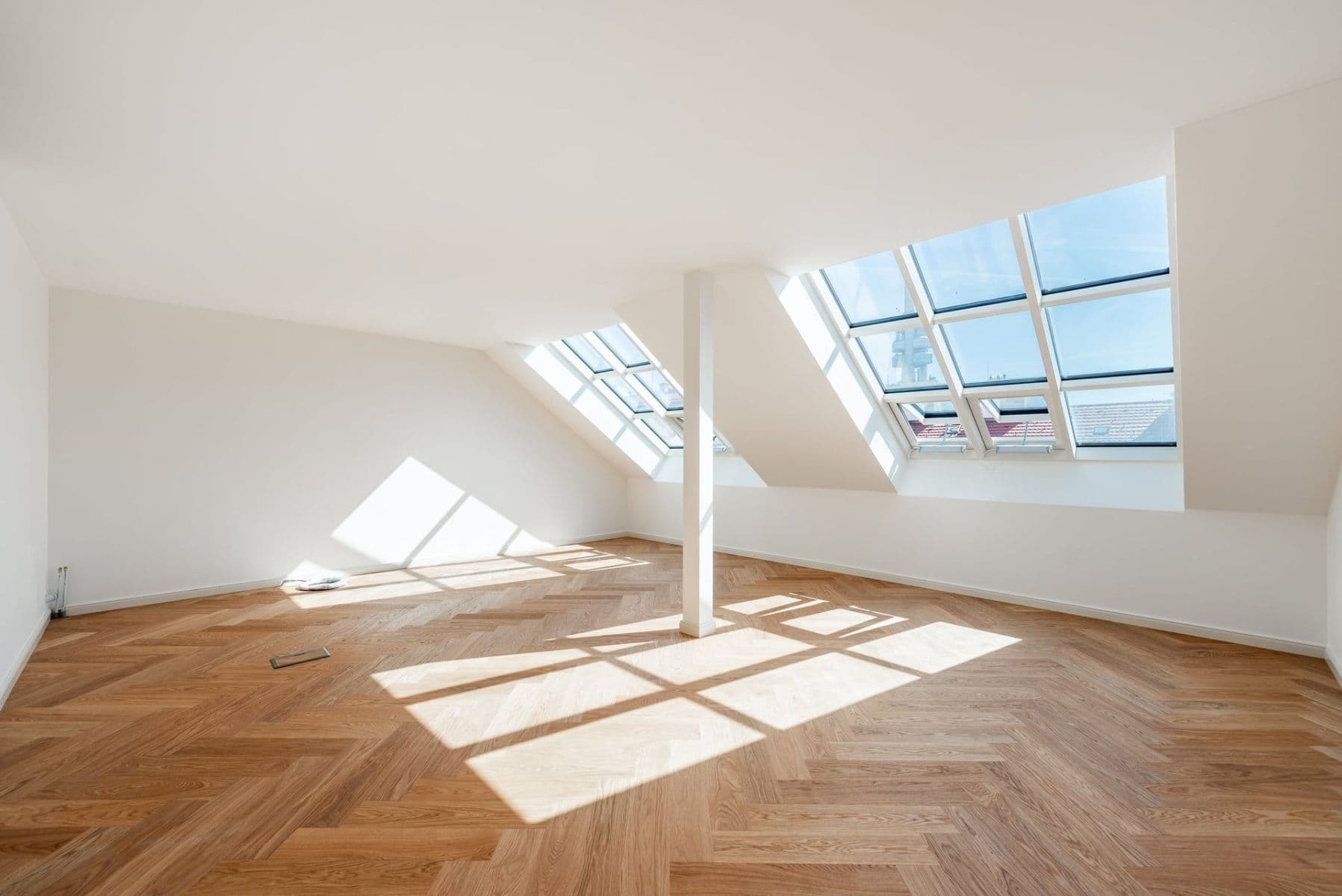 1 bedroom with open-plan kitchen flat for sale, 82 m², Polská, Prague, Prague 1 bedroom with open-plan kitchen flat for sale, 82 m², Polská, Prague, Prague