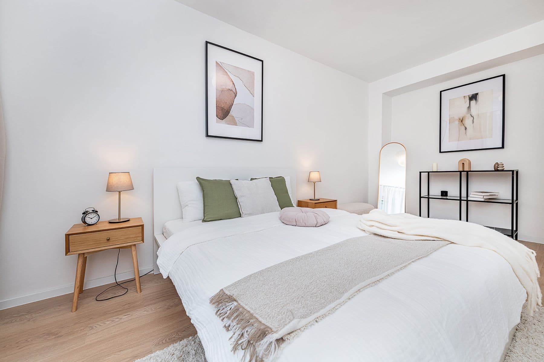 2 bedroom with open-plan kitchen flat for sale, 74 m², Madridská, Prague, Prague 2 bedroom with open-plan kitchen flat for sale, 74 m², Madridská, Prague, Prague