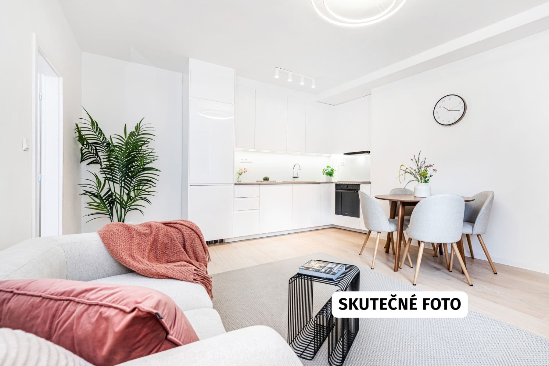 2 bedroom with open-plan kitchen flat for sale, 74 m², Madridská, Prague, Prague 2 bedroom with open-plan kitchen flat for sale, 74 m², Madridská, Prague, Prague