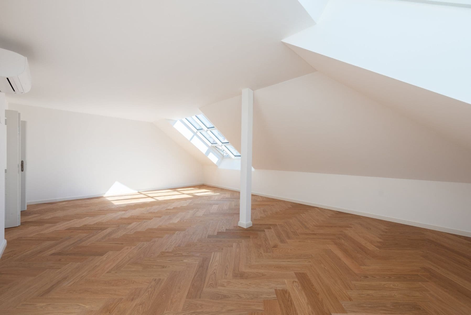 1 bedroom with open-plan kitchen flat for sale, 97 m², Polská, Prague, Prague 1 bedroom with open-plan kitchen flat for sale, 97 m², Polská, Prague, Prague