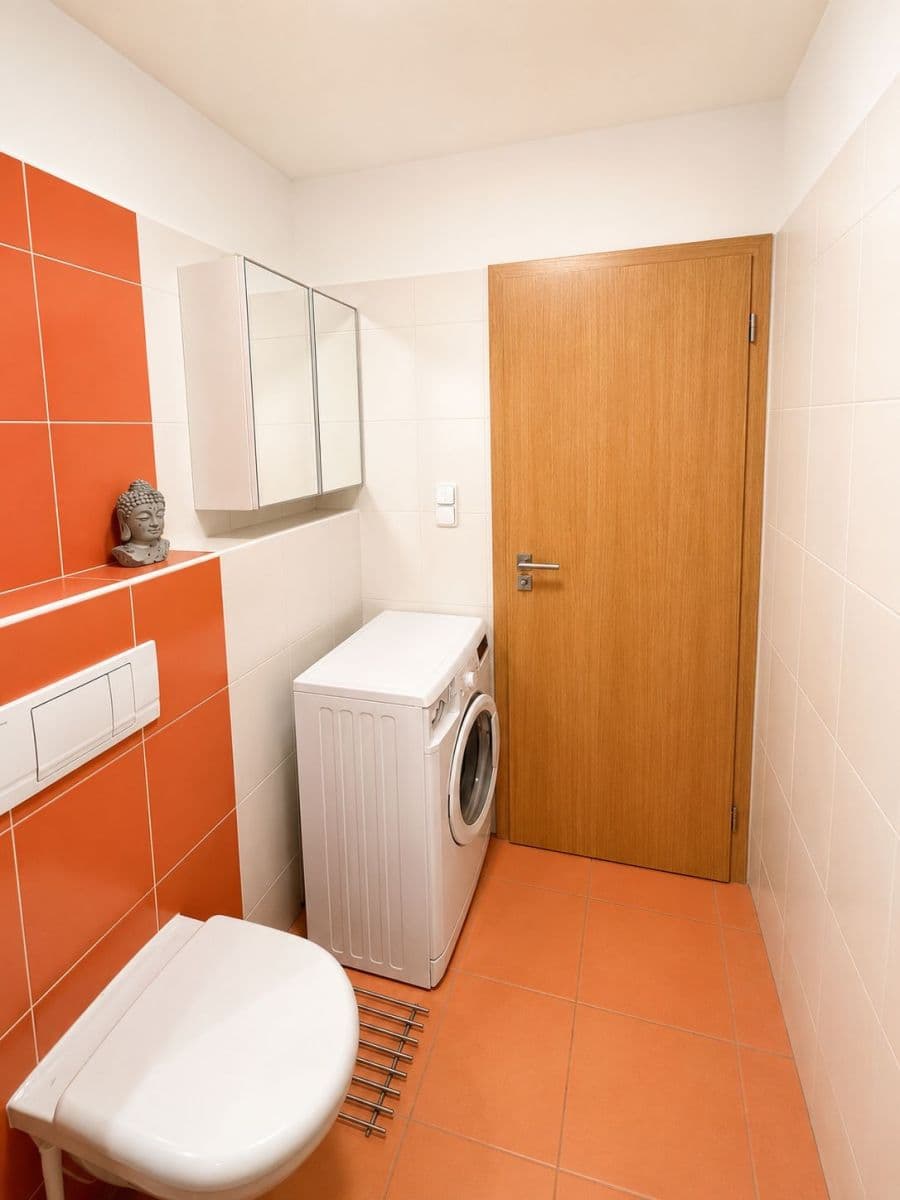 Studio flat to rent, 39 m², Nuselská, Prague, Prague Studio flat to rent, 39 m², Nuselská, Prague, Prague