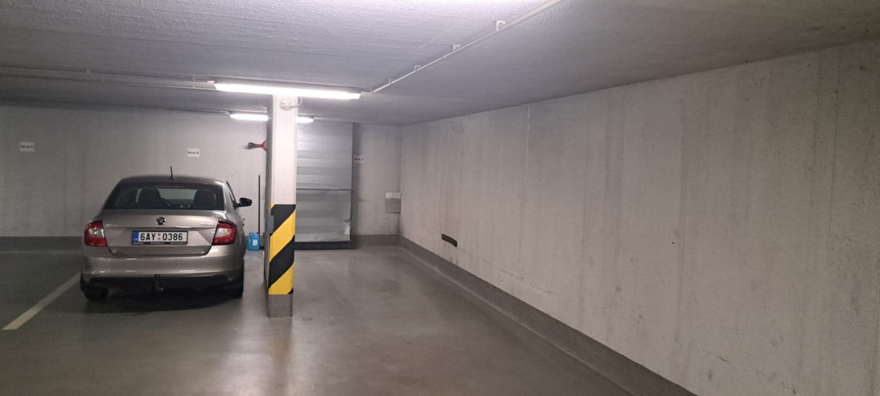 garage to rent, 15 m², Divišovská, Prague, Prague garage to rent, 15 m², Divišovská, Prague, Prague