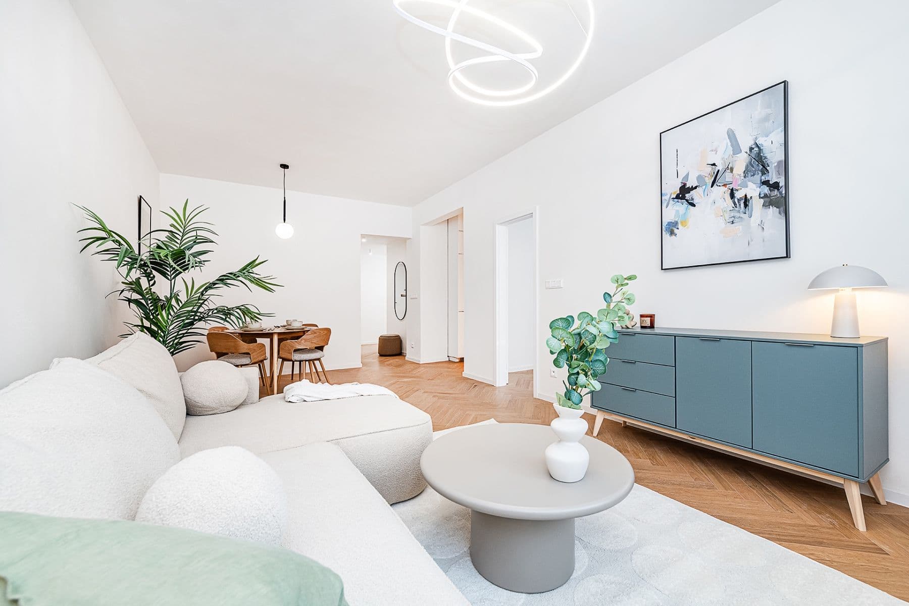 2 bedroom with open-plan kitchen flat for sale, 90 m², Komunardů, Prague, Prague 2 bedroom with open-plan kitchen flat for sale, 90 m², Komunardů, Prague, Prague