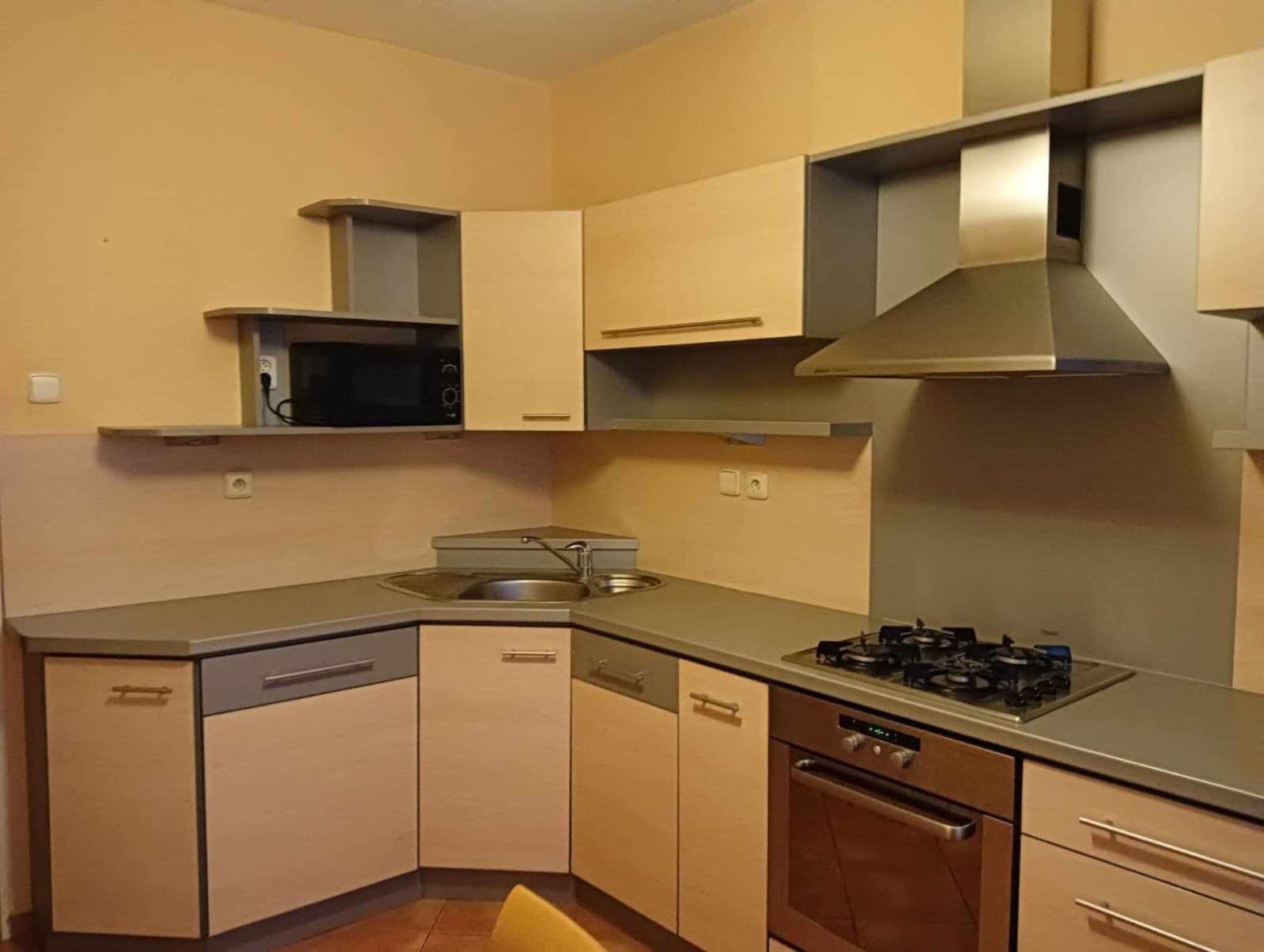 1 bedroom flat to rent, 40 m², Dvořákova, Přerov, Olomoucký Region 1 bedroom flat to rent, 40 m², Dvořákova, Přerov, Olomoucký Region