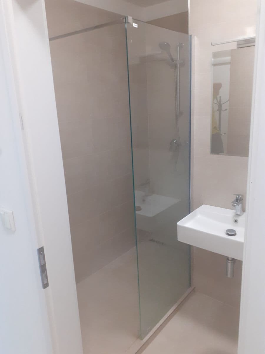 1 bedroom with open-plan kitchen flat to rent, 57 m², Nádražní, Vrané nad Vltavou, Středočeský Region 1 bedroom with open-plan kitchen flat to rent, 57 m², Nádražní, Vrané nad Vltavou, Středočeský Region