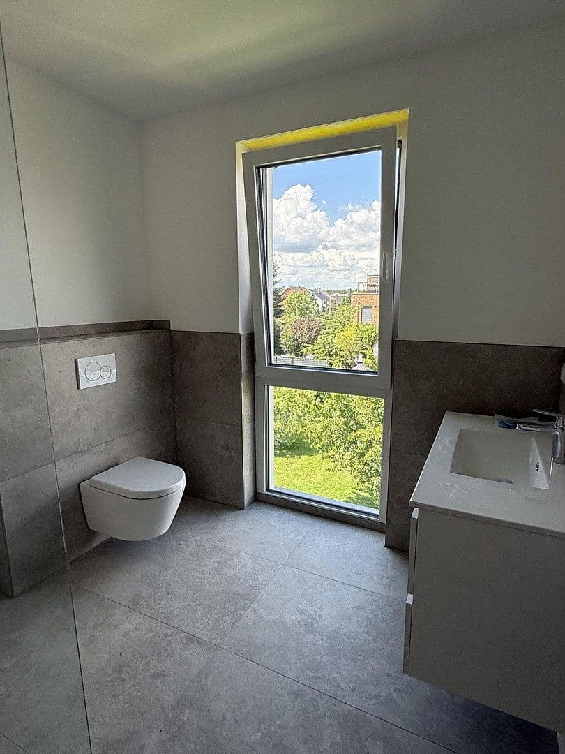 3 bedroom flat to rent, 91 m², Schloß Holte-Stukenbrock, North Rhine-Westphalia 3 bedroom flat to rent, 91 m², Schloß Holte-Stukenbrock, North Rhine-Westphalia