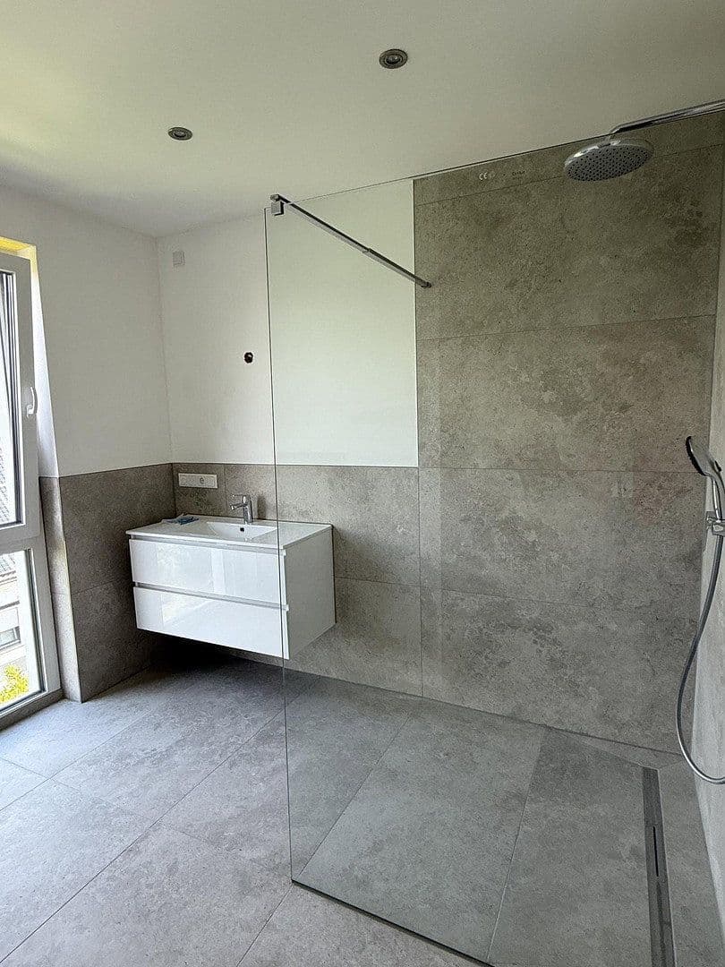 3 bedroom flat to rent, 91 m², Schloß Holte-Stukenbrock, North Rhine-Westphalia 3 bedroom flat to rent, 91 m², Schloß Holte-Stukenbrock, North Rhine-Westphalia