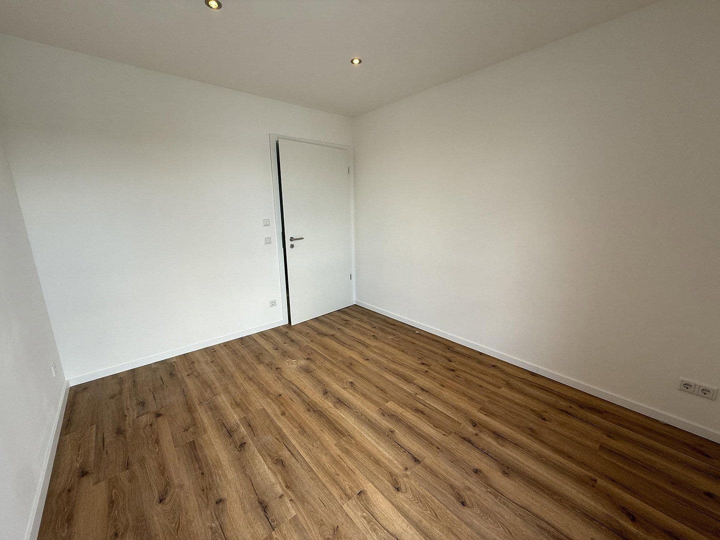 3 bedroom flat to rent, 91 m², Schloß Holte-Stukenbrock, North Rhine-Westphalia 3 bedroom flat to rent, 91 m², Schloß Holte-Stukenbrock, North Rhine-Westphalia
