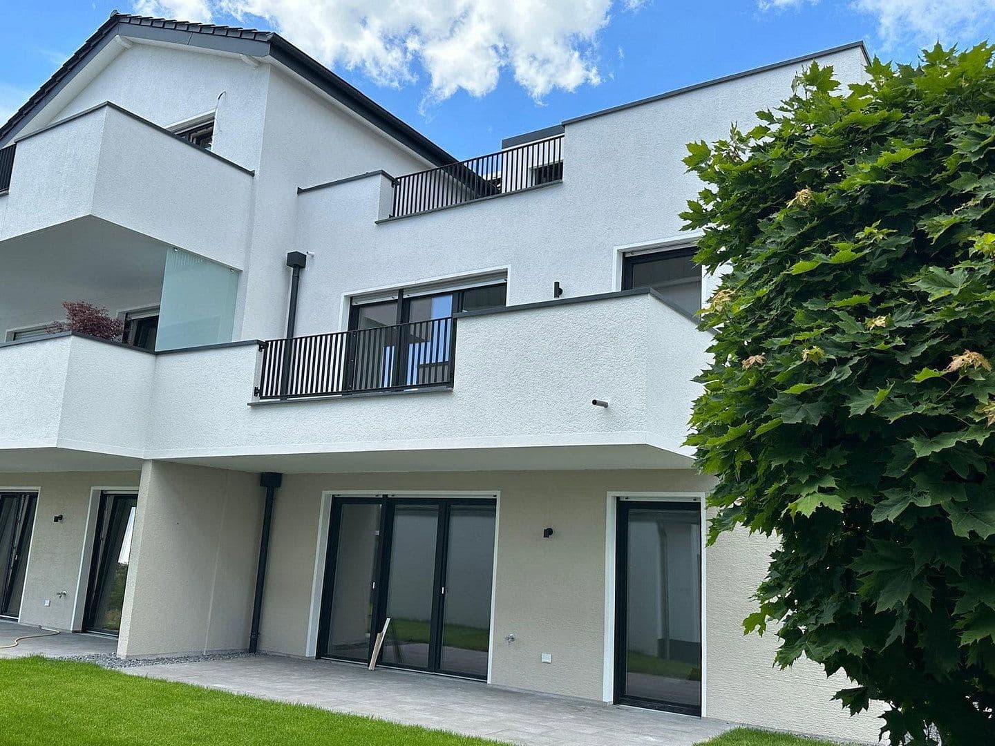 3 bedroom flat to rent, 91 m², Schloß Holte-Stukenbrock, North Rhine-Westphalia 3 bedroom flat to rent, 91 m², Schloß Holte-Stukenbrock, North Rhine-Westphalia
