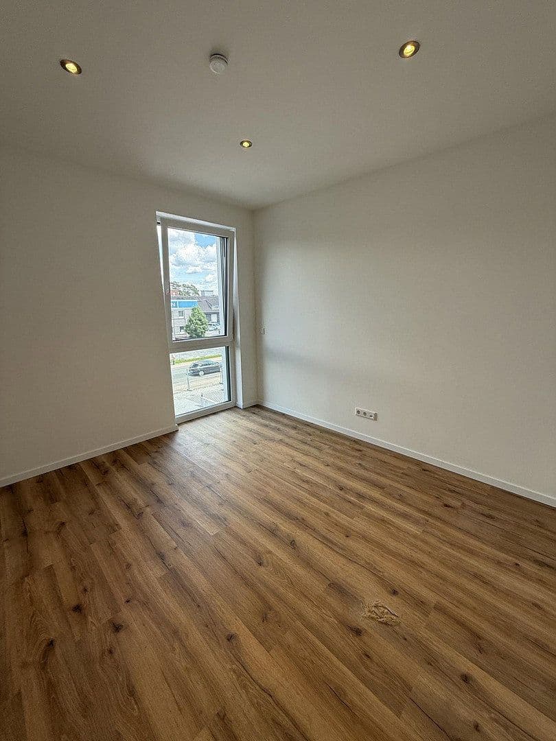 3 bedroom flat to rent, 91 m², Schloß Holte-Stukenbrock, North Rhine-Westphalia 3 bedroom flat to rent, 91 m², Schloß Holte-Stukenbrock, North Rhine-Westphalia